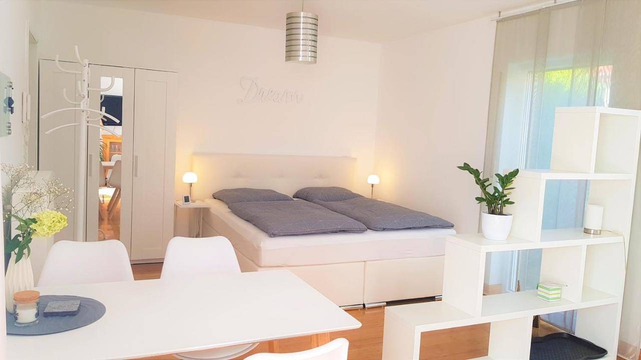 Ganze Wohnung, Apartment Am Paradies - 10 Minuten Fußweg zur Innenstadt in Limburg, Lahn-Taunus