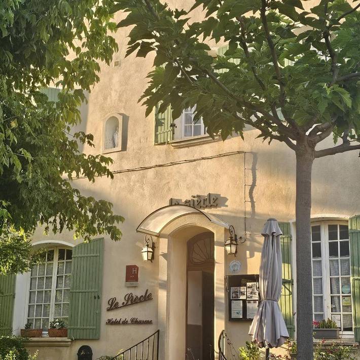 Hôtel pour 2 personnes, avec Terrasse ainsi que Jardin et Vue