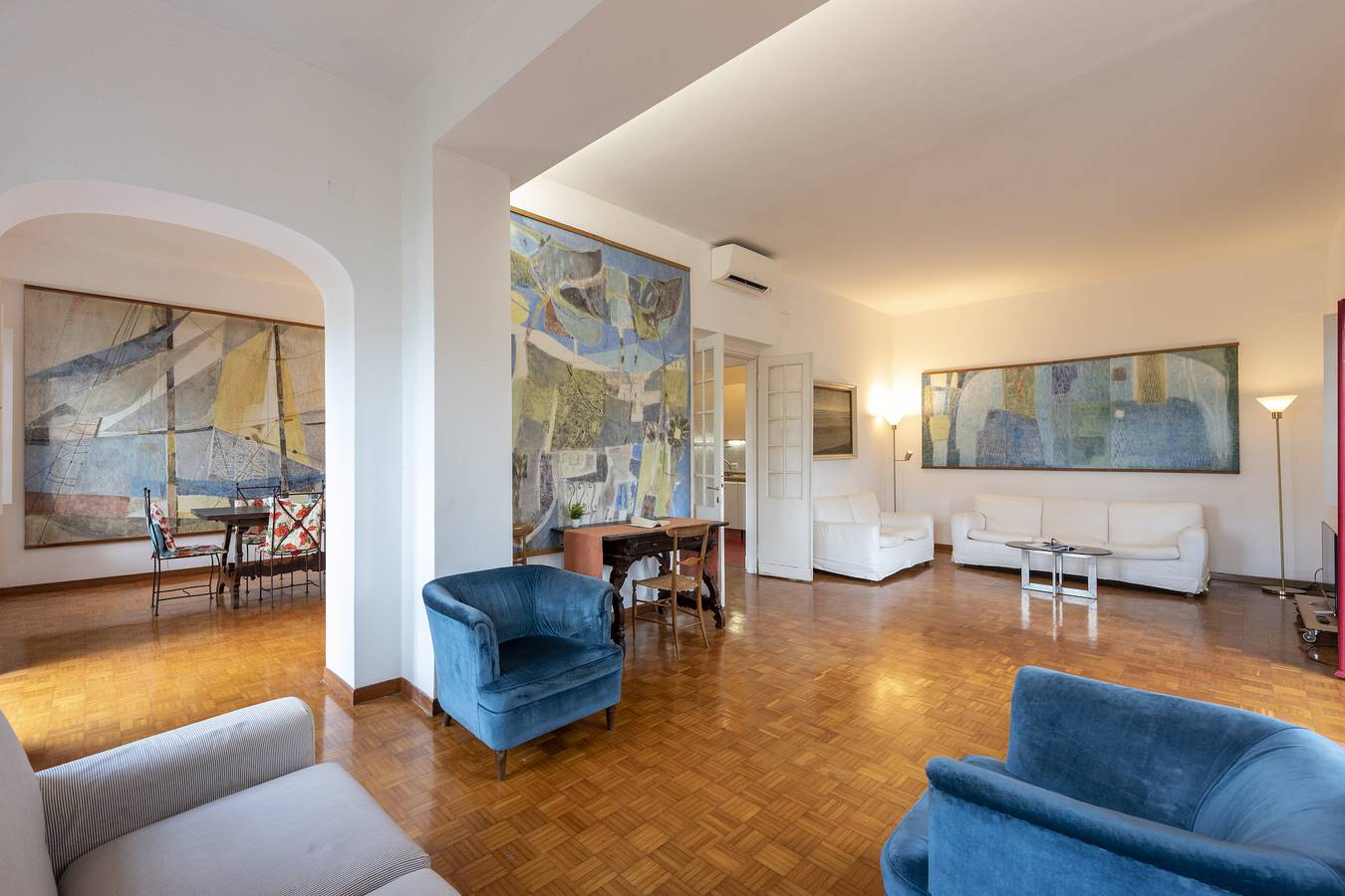 Entire apartment, Villa Bianca in Rapallo in Rapallo (City), Rapallo