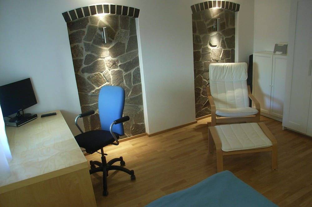 Ganze Wohnung, Moderne Gästewohnung im histor. Giebichenstein in Halle, Saale-Unstrut