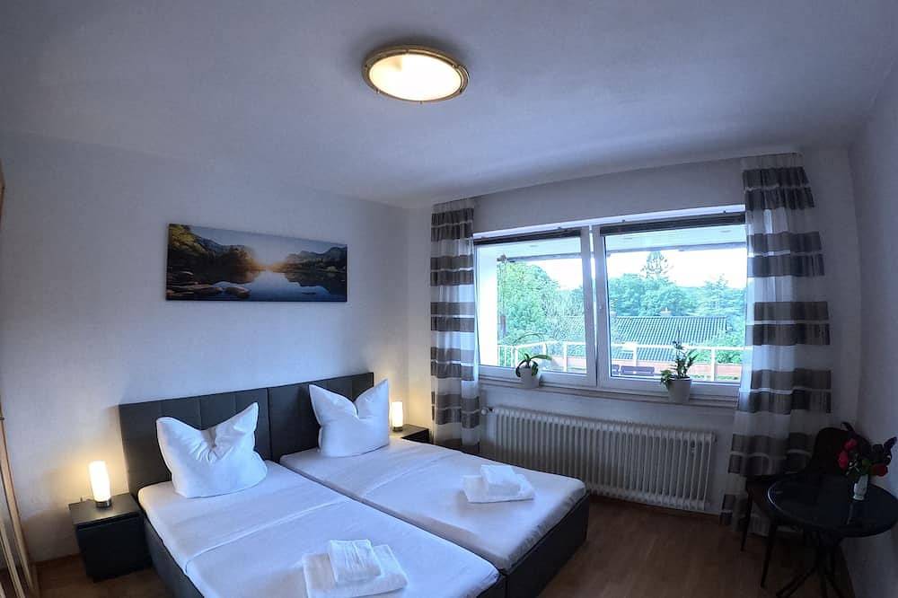 Appartement entier, Ferienwohnung am Waldrand und Trotzdem Zentral in Bad Arolsen, Waldecker Land