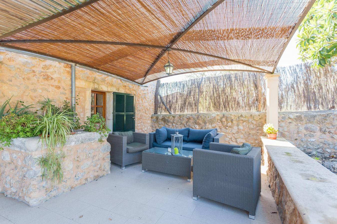 Ca'N Pou Vell - Villa with sea views in Búger. Free Wifi. in Búger, Majorca Center