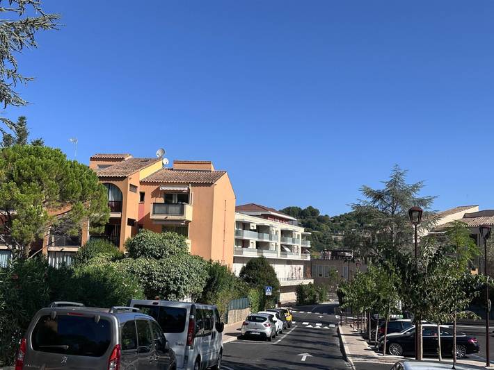 Appartement de vacances pour 3 personnes, avec Balcon et Piscine