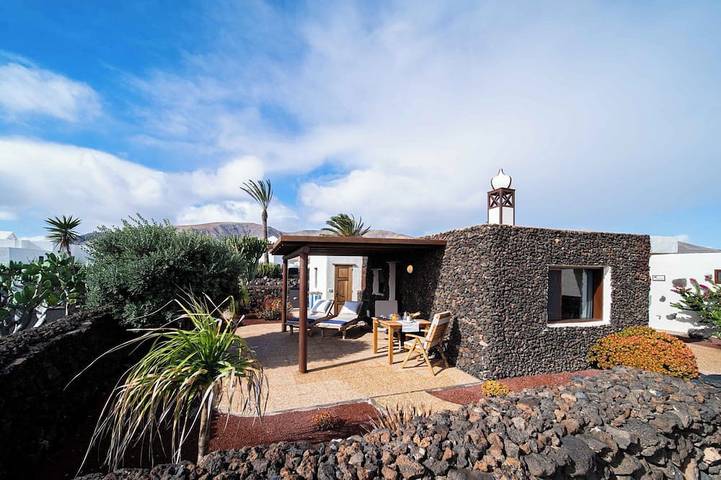 Villa for 2 personer, med hage, dyr tillatt i Mala