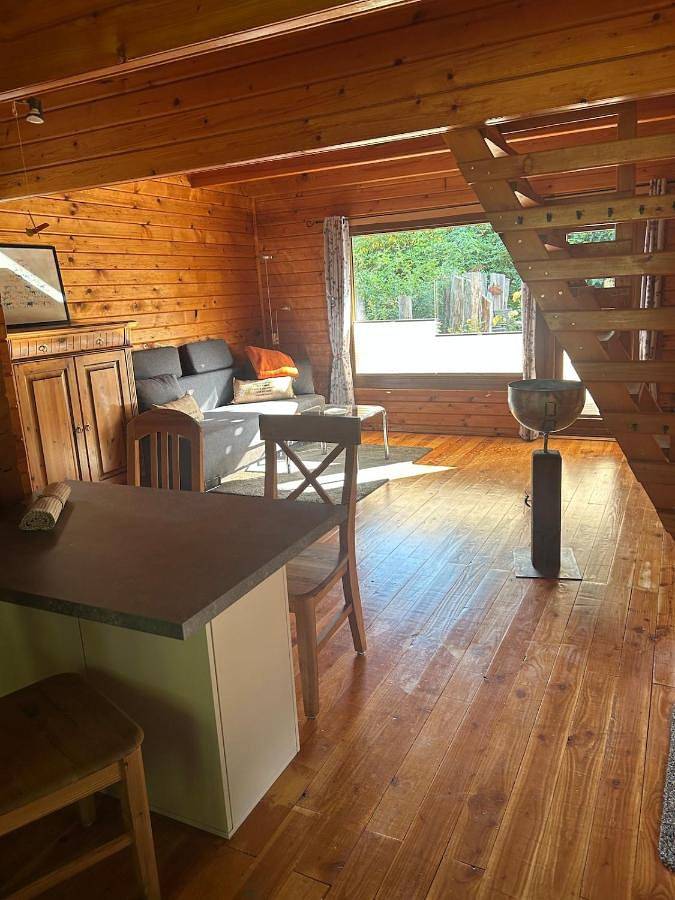 Ferienhaus für 2 Personen, mit Balkon und Terrasse sowie Garten in Harsefeld