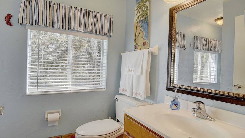 Vacation rental for 12 people in Sanibel