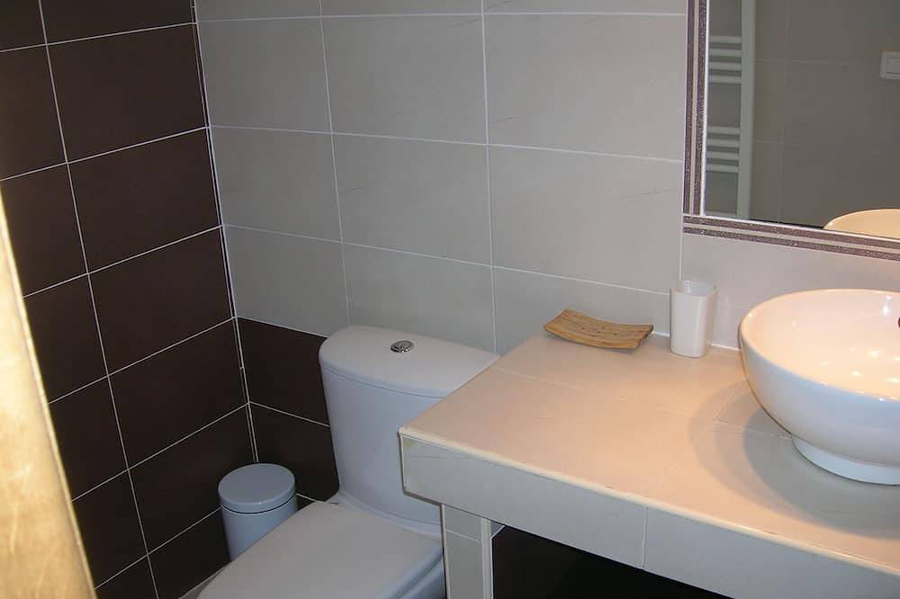 Appartement entier, Au cœur du village, appartement vue mer in Saint-Florent, Région de Calvi