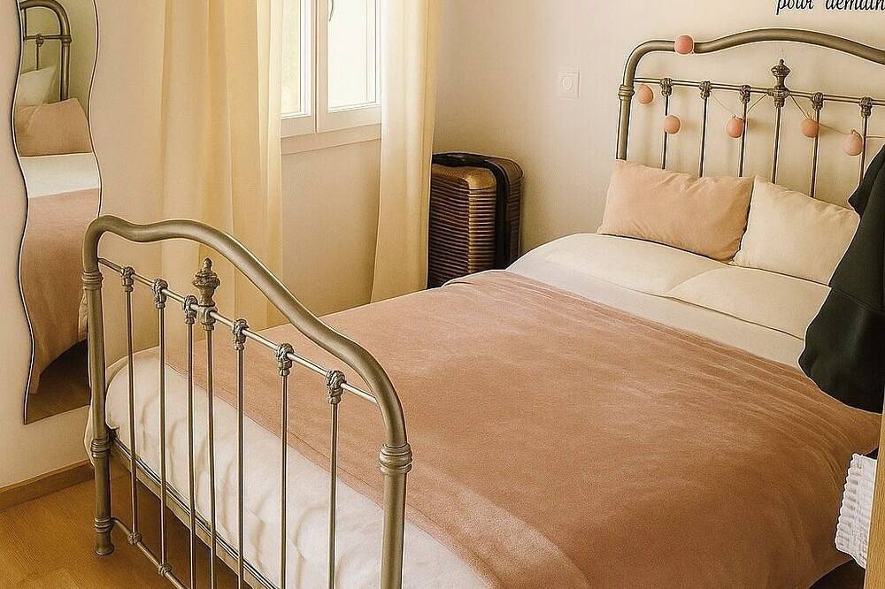 Ganze Wohnung, Charmantes Apartment nur wenige Schritte vom Pont du Gard entfernt in Sernhac, Nimes und Umgebung