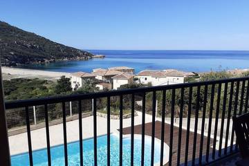 Cottage pour 6 personnes, avec terrasse dans Tizzano