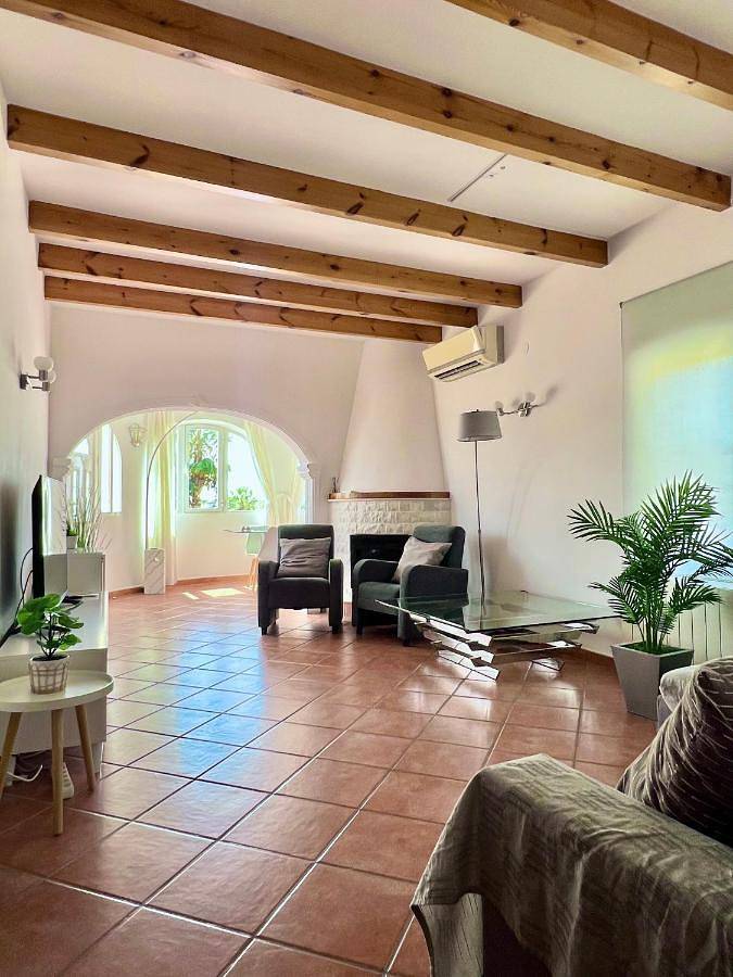 Villa für 9 Personen, mit Pool und Garten sowie Terrasse und Whirlpool in Calpe - 3