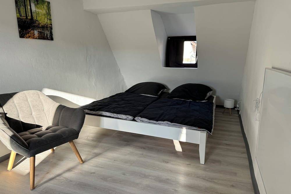 Ferienhaus Ailsbach – hundefreundlich, familien‑ & workation‑tauglich Nähe A3 in Lonnerstadt, Steigerwald