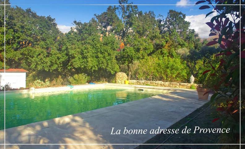 Maison de vacances pour 5 personnes, avec jardin et piscine, animaux acceptés