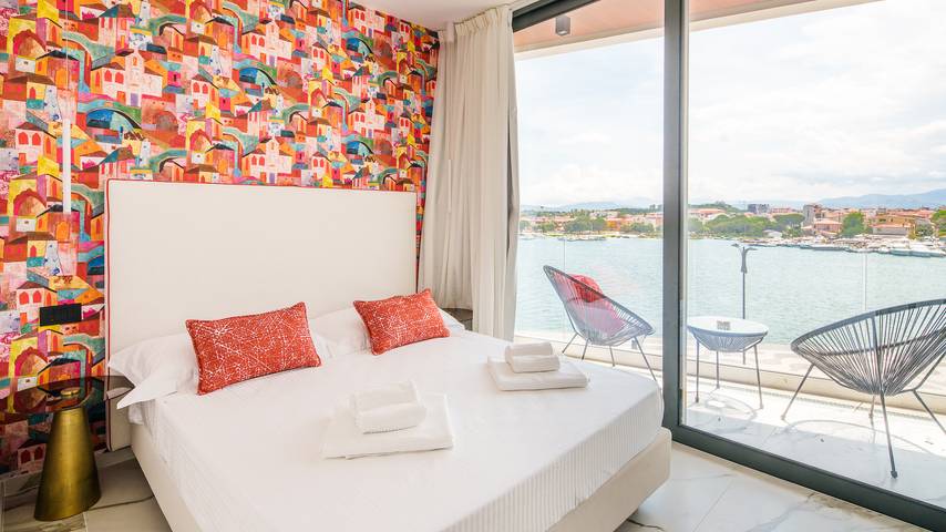BnB für 2 Personen, mit Balkon in Olbia