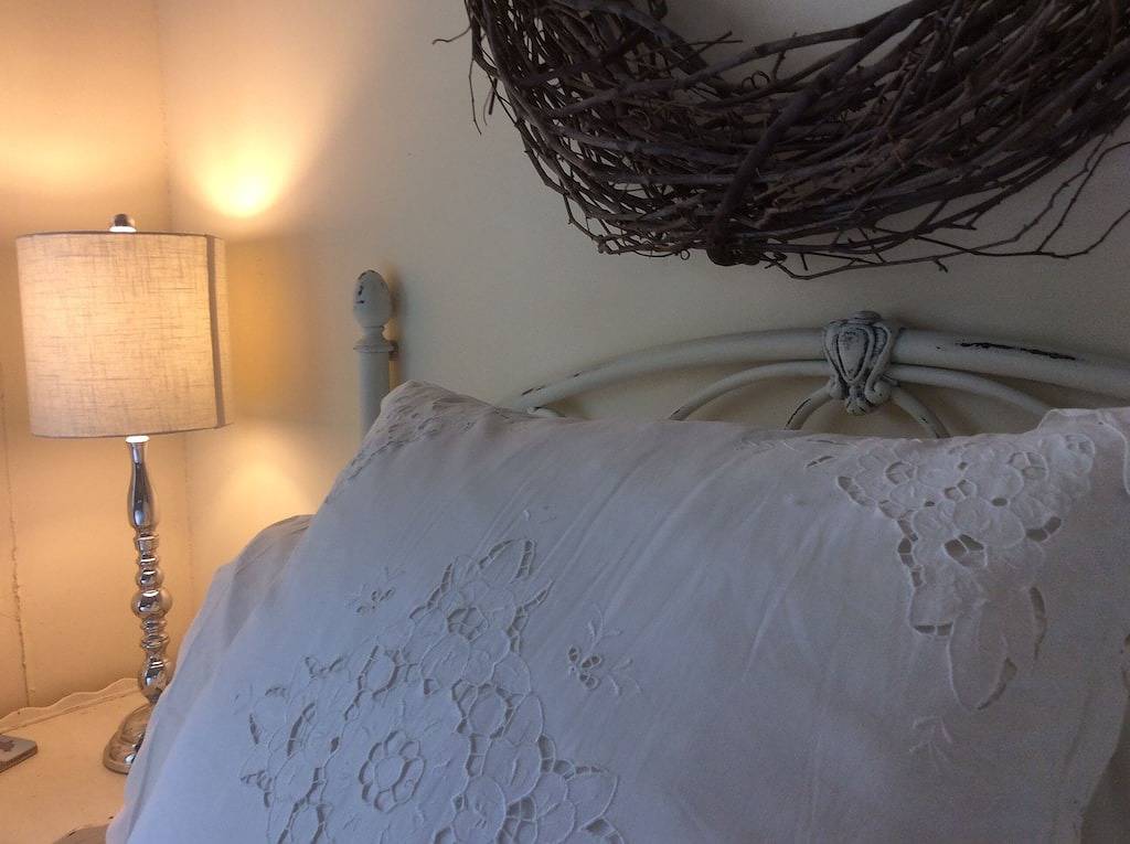 Main Street Farmhouse Cottage in Napa, Napa Valley