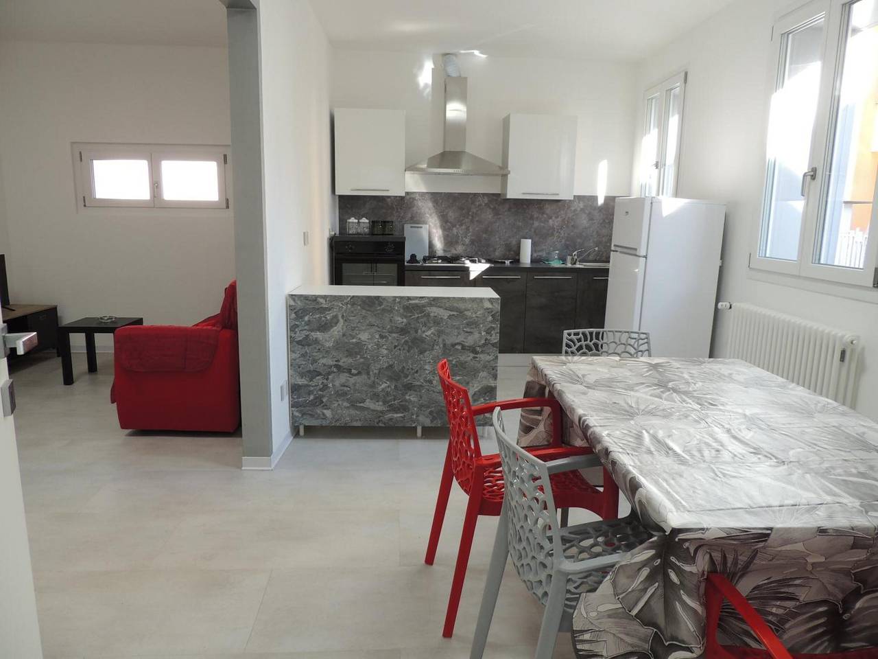 Appartement entier, Casa Cortina – Appartement de vacances à Domodossola centre avec parking et Wi-Fi in Domodossola, Comune di Domodossola