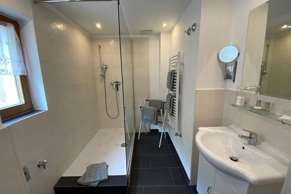 Ganze Wohnung, Appartement D2 - Dependance Waldheim in Scharnitz, Arnspitzgruppe