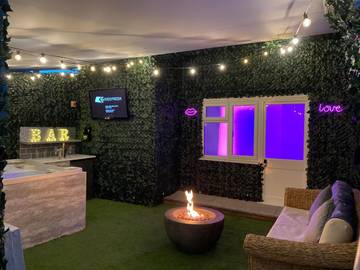 Maison d’hôte pour 2 personnes, avec jardin et jacuzzi dans Borough londonien de Croydon