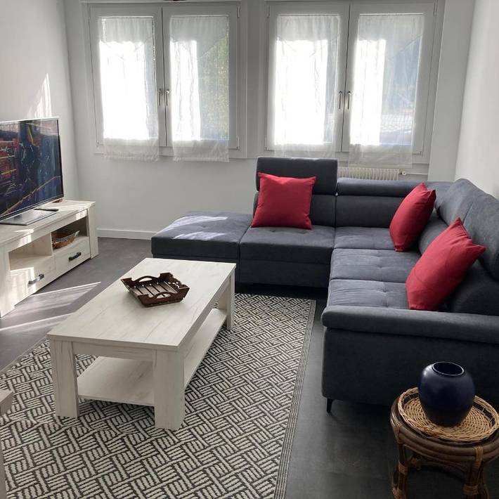 Gîte pour 6 personnes, avec vue et balcon dans Salins-Fontaine - 4