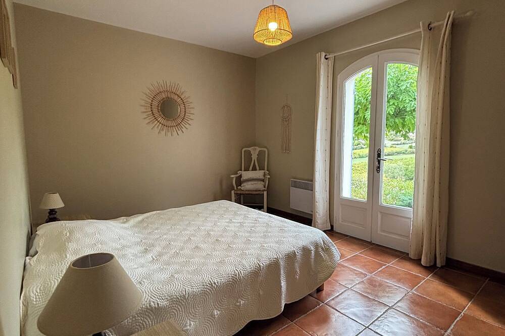 Gran villa provenzal con vista panorámica muy cerca de Vallon Pont d 'Arc in Lagorce, Ardèche