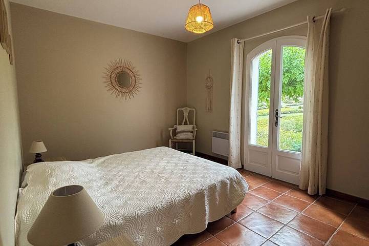 Location de vacances pour 10 personnes, avec balcon et jardin à Lagorce - 3