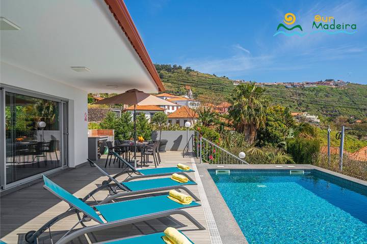 Location de vacances pour 7 personnes, avec jardin dans Arco da Calheta - 3