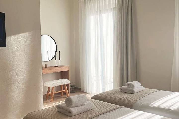Ganze Wohnung, Geräumige 3-Zimmer-Wohnung im Herzen von Georgioupoli in Georgioupoli, Chania und Umgebung