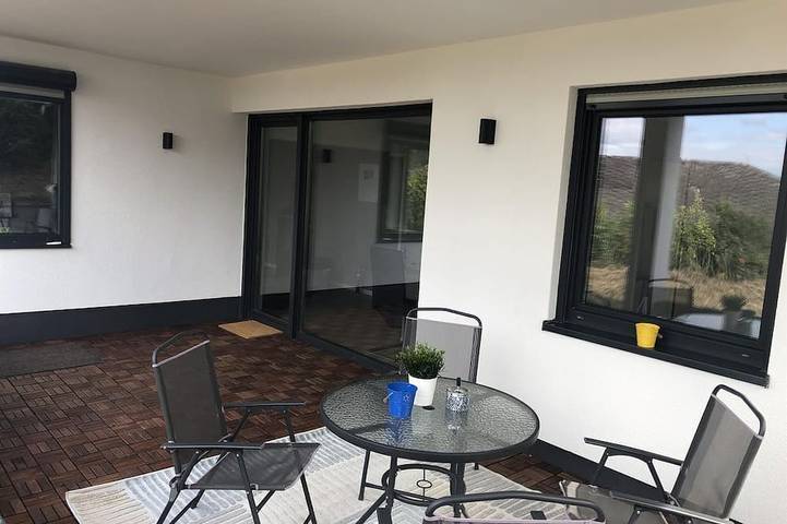 Ferienwohnung für 2 Personen, mit Terrasse und Garten sowie Sauna