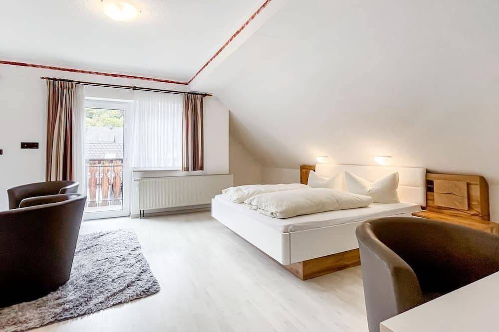 Komfortables und vielseitiges Zimmer –Perfekt für Erholung, Arbeit und Austausch in Züschen, Winterberg