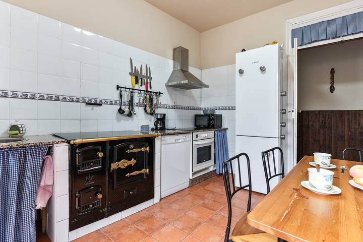 Casa rural 'La Cerra' con vistas a la montaña, piscina privada y Wi-Fi in Pajares, Lena