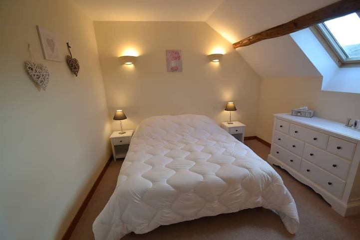 Gîte pour 8 personnes, avec terrasse et jardin dans Fontguenand - 2