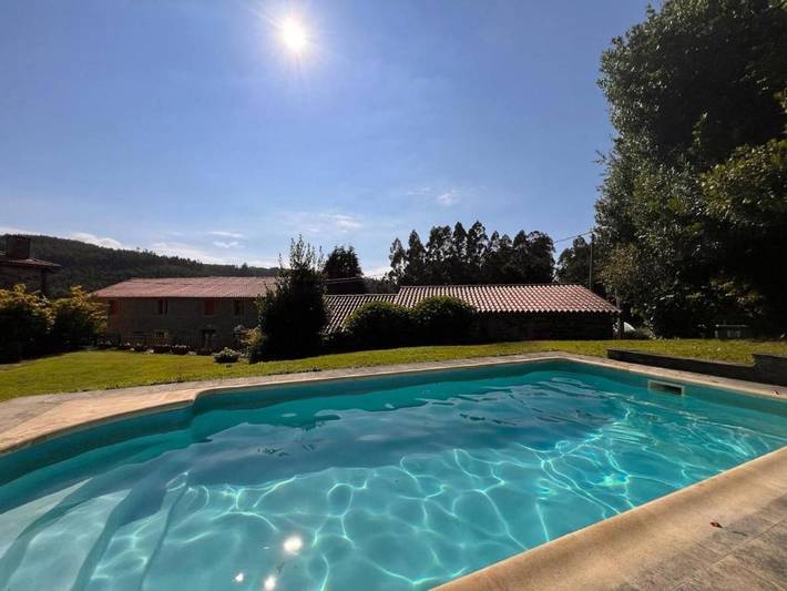 Casa rural para 14 personas, con Jardín y Piscina en Abegondo - 2