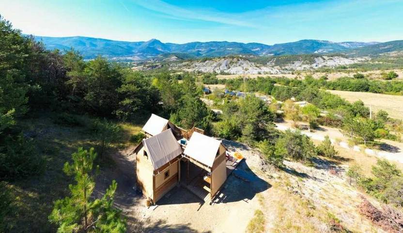 Gîte pour 6 personnes, avec sauna et jacuzzi