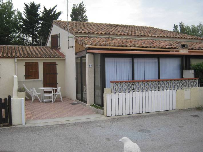 Maison de vacances pour 4 personnes, avec terrasse et piscine à Sainte-Marie-la-Mer