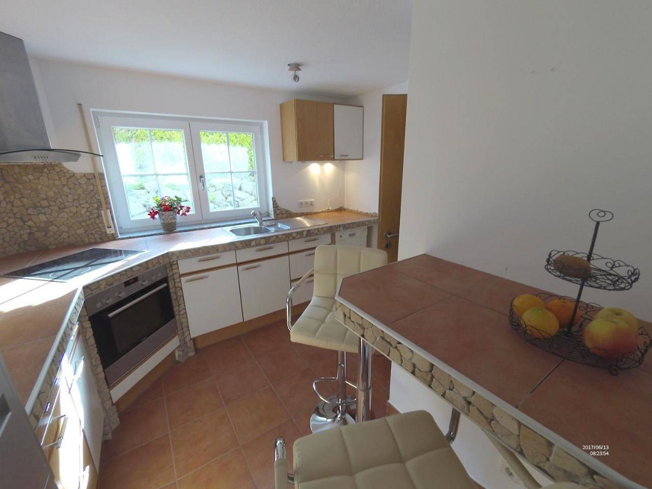 Ganze Wohnung, Apartment - Ground Floor in Eudenbach, Königswinter