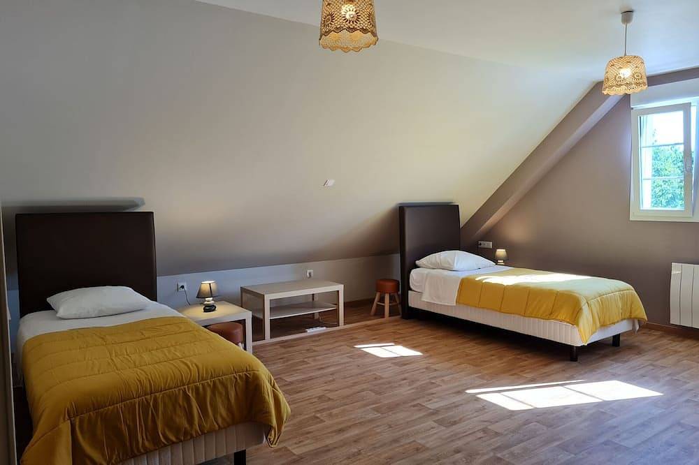 Gîte 5 pers au calme avec grande terrasse, près de Meung-sur-Loire et circuit des Châteaux de la Loire in Cravant (Loiret), Vallée de la Loire