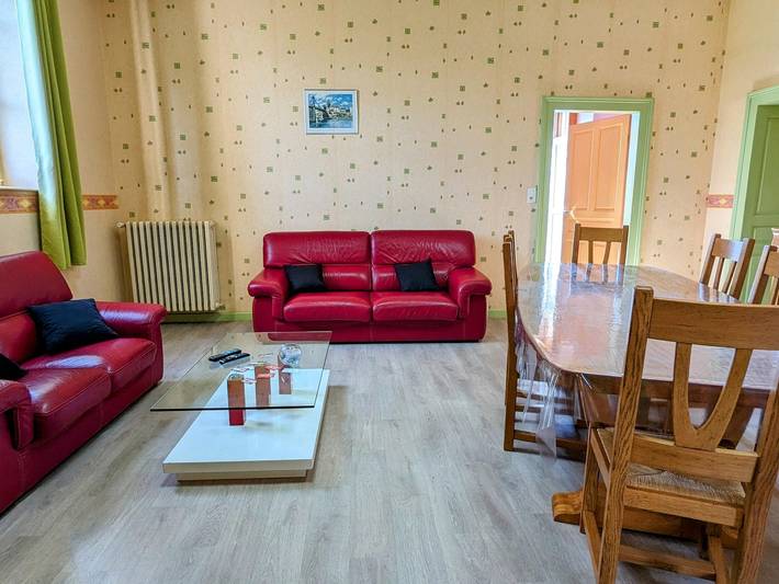 Gîte pour 6 personnes, avec Jardin dans Lantenot