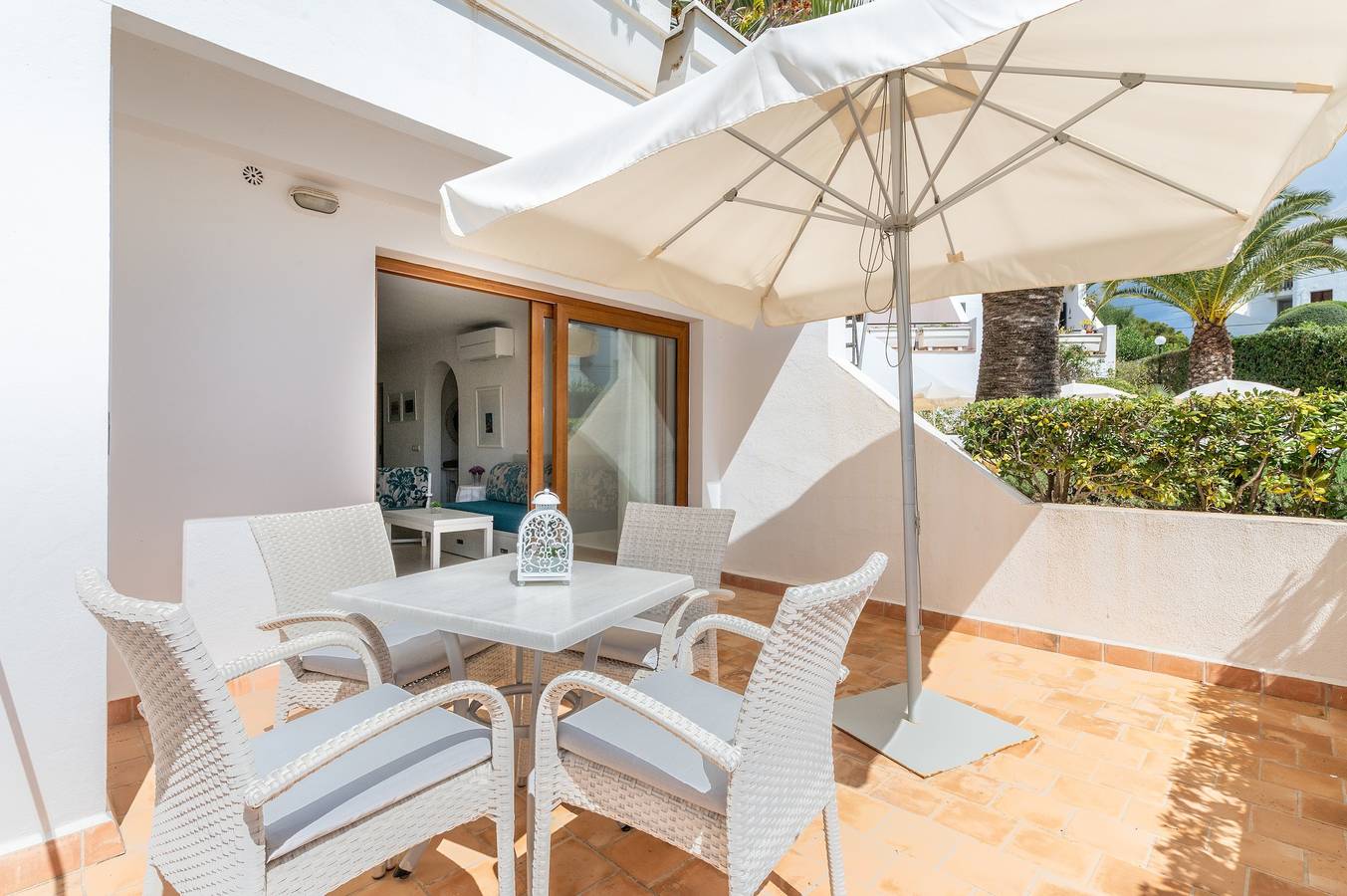 Appartamento intero, "Erizo De Mar" con vista mare, Wi-Fi e aria condizionata (tassa turistica inclusa) in Cala Serena, Felanitx