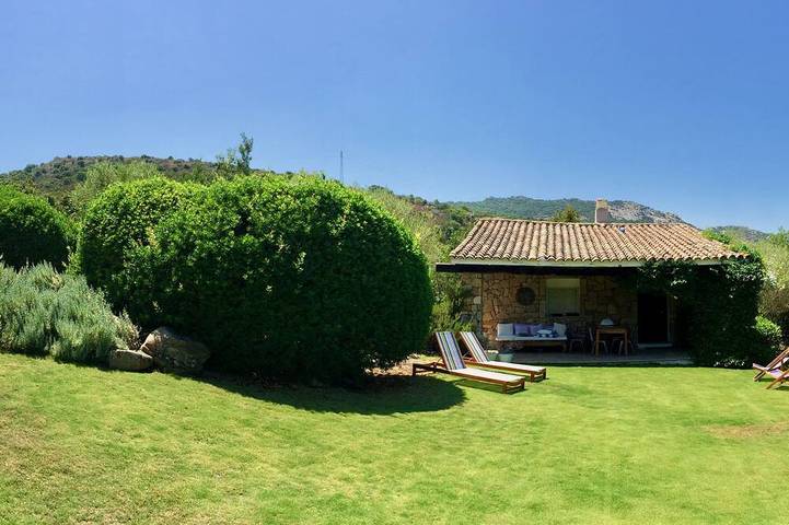Gîte pour 6 personnes, avec Terrasse et Jardin