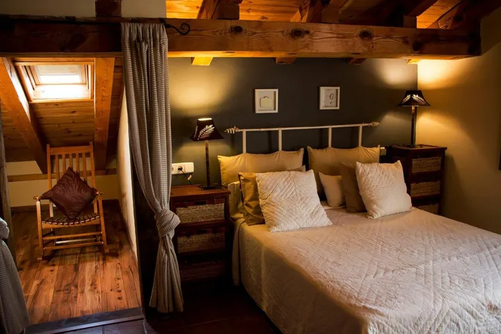 Casa rural para 21 personas, con jardín y vistas, Se admiten mascotas - 1