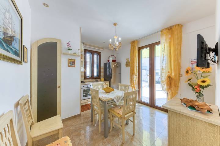 Ferienwohnung für 3 Personen, mit Haustier in Torre Vado - 2