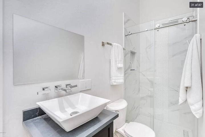 Vacation rental for 10 people, with pool and hot tub, with pets in Catalina Foothills