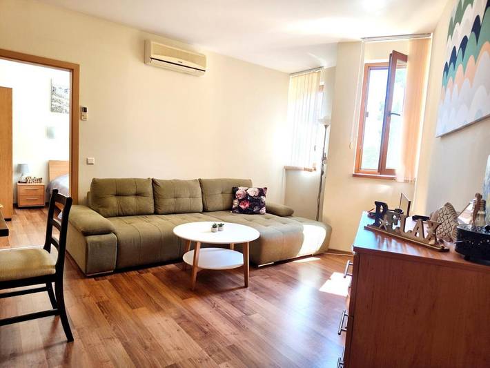 Ferienwohnung für 4 Personen, mit Pool und Garten sowie Kinderpool - 1
