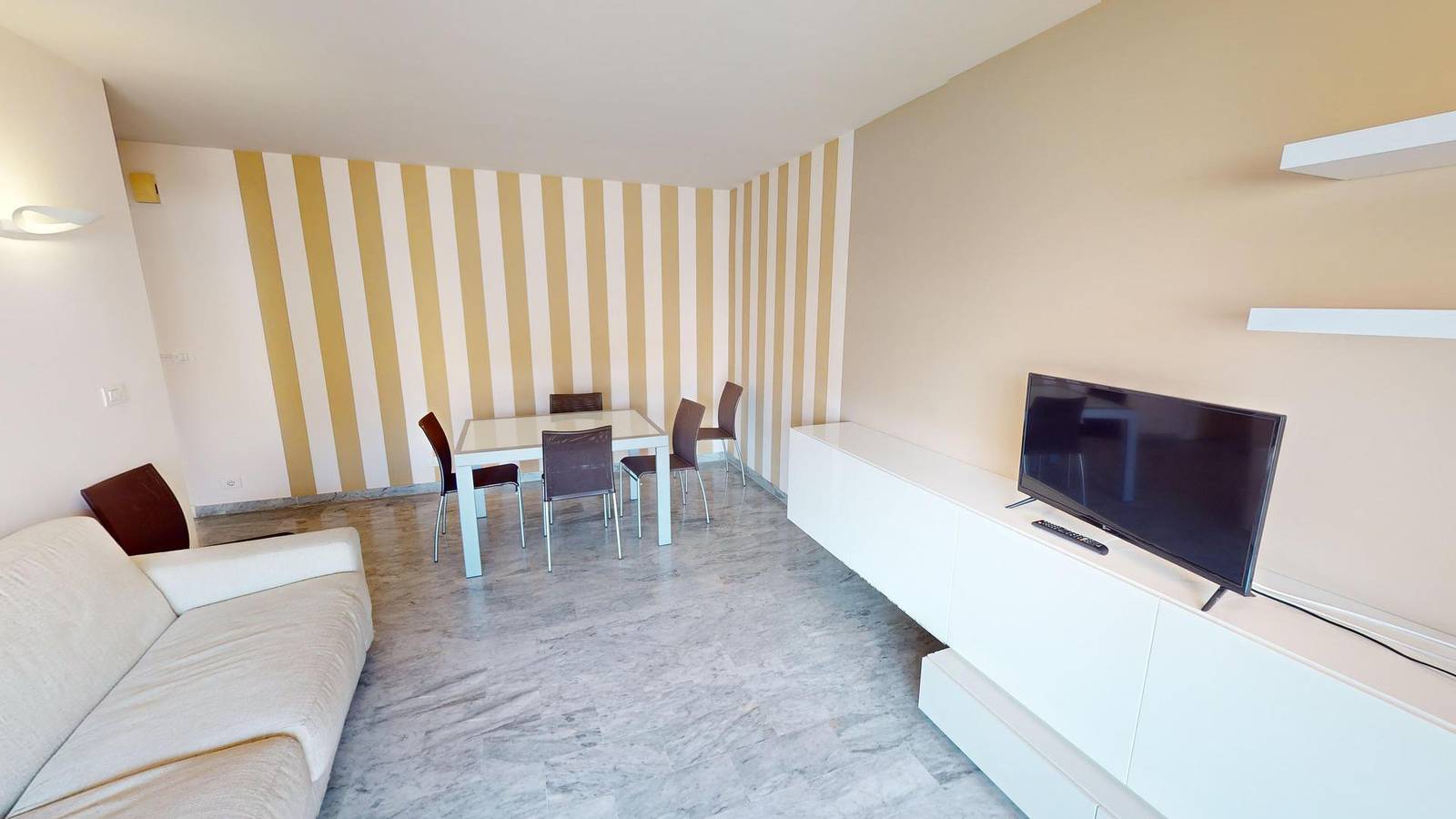 Appartement entier, Giotto - Superbe 3P avec terrasse plein centre-ville et proche mer in Menton, Région de Nice