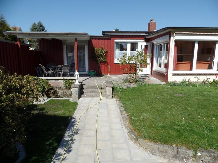 Bungalow für 4 Personen, mit Garten