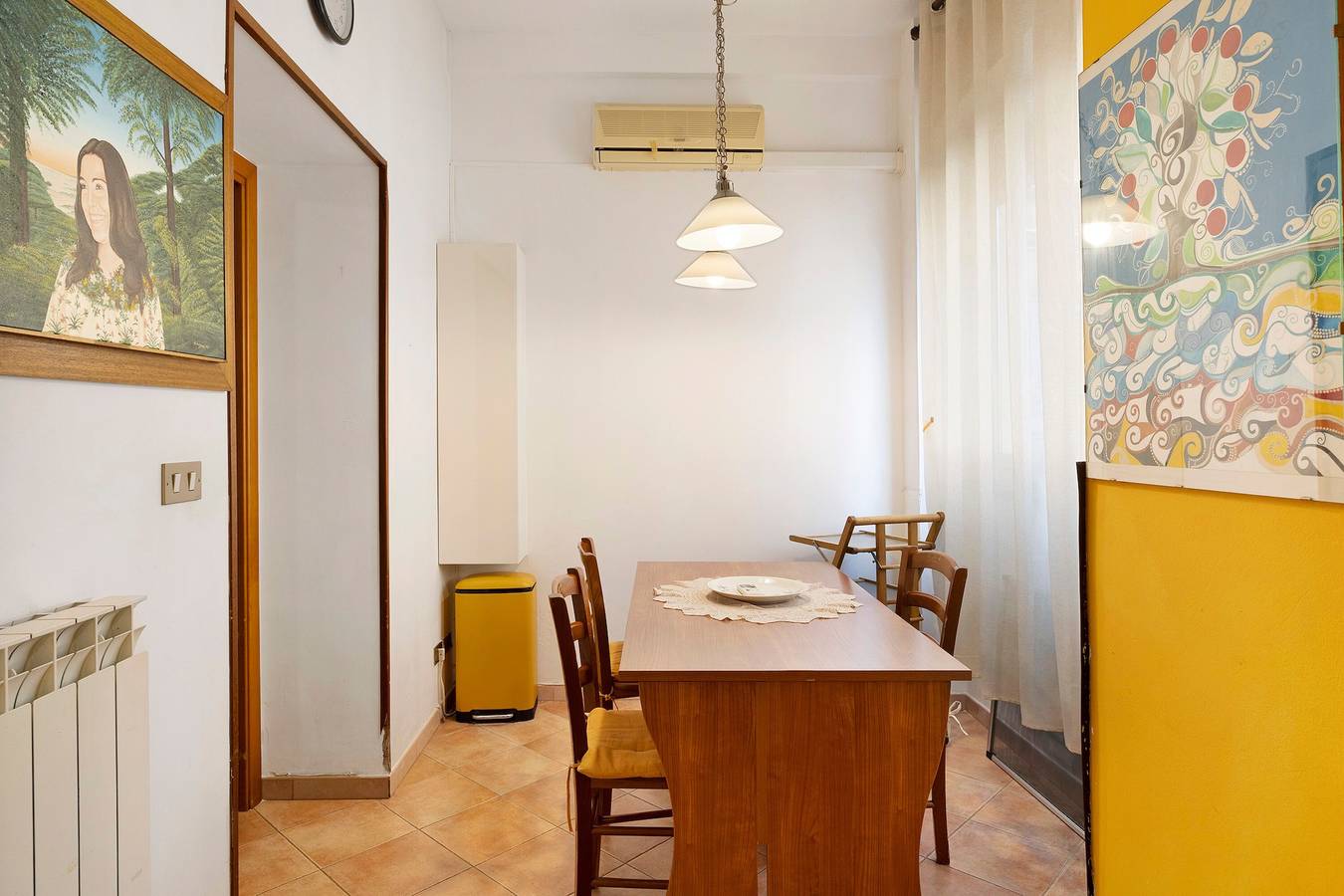 Appartamento intero, Appartamento 'Casa For-all' con terrazza privata, Wi-Fi e aria condizionata in Palermo, Provincia di Palermo