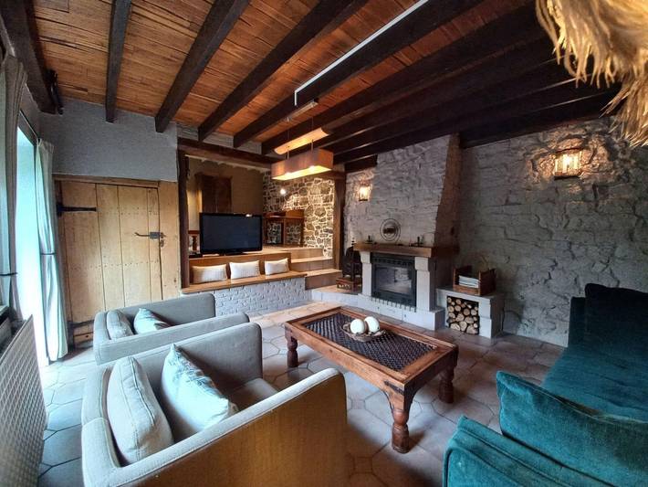 Location de vacances pour 4 personnes, avec Jardin à Doische