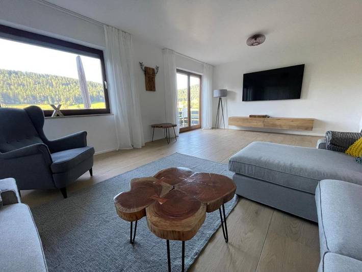 Ferienwohnung für 5 Personen, mit Ausblick und Garten sowie Balkon - 1