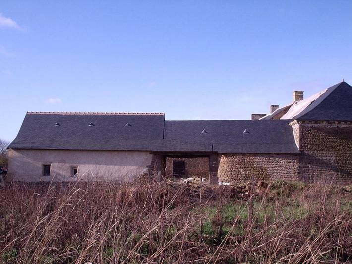 Gîte pour 4 personnes, avec Terrasse ainsi que Jardin et Vue à Les Iffs
