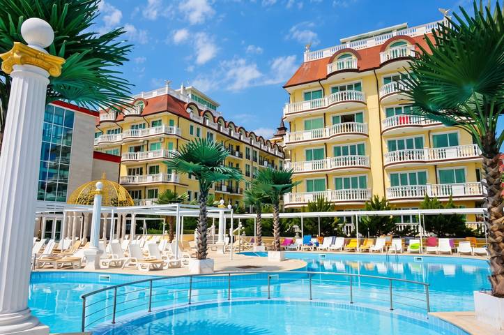 Studio für 2 Personen, mit Pool und Balkon/Terrasse sowie Whirlpool - 1