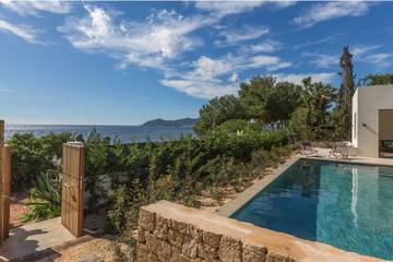 Villa in Santa Eulària des Riu, Ibiza Osten für 8 